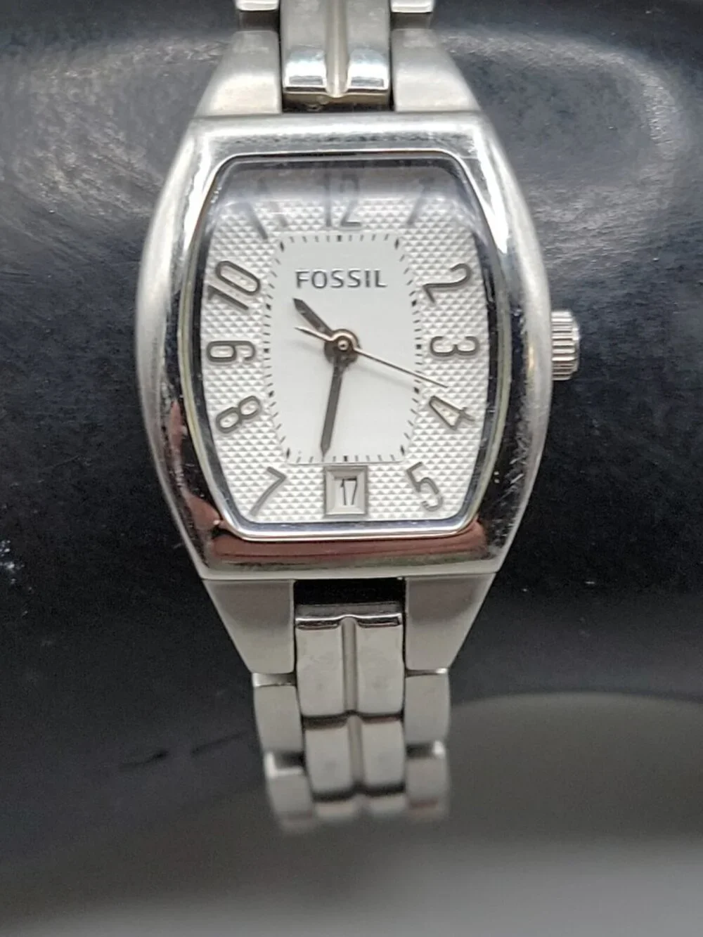 Fossil Womens Watch ES-2072 Brushed Stainless Steel 5.75